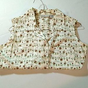 Basic additions medium cotton polyester short sleeve button up blouse.